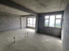 三环 富润苑4楼 毛坯 3室2厅 前排采光很好 证件齐全