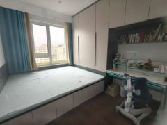 新城悦隽公馆15楼144.26平三室精装122.8 万