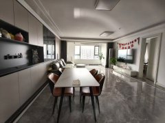 新城悦隽公馆15楼144.26平三室精装122.8 万