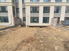 书香世家1楼带大院子 全明户型 3室2厅2卫双阳台 证件齐全