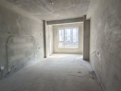 书香世家1楼带大院子 全明户型 3室2厅2卫双阳台 证件齐全