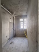 书香世家1楼带大院子 全明户型 3室2厅2卫双阳台 证件齐全