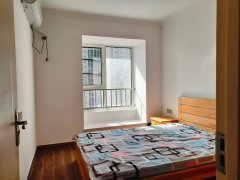 自在香滨20楼79.5平两室精装带家具家电带车位51.8万出