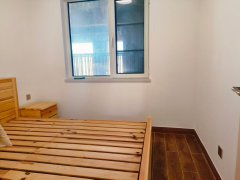 自在香滨20楼79.5平两室精装带家具家电带车位51.8万出