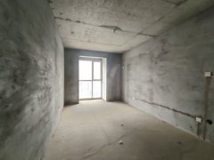 CF万隆国际小区可办证11层179平三室毛坯房仅售57.8万