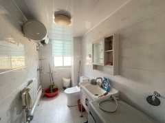 城西徐家小区框架3楼80平两室可拎包入住