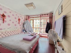 CF 得润东区三楼126平带精装修的车库三室仅售66.8万