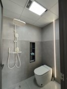 CF 高阳小区实验二小刚西面四楼（顶）62平精装修三室27.