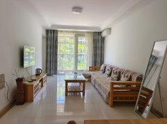 出租自在香槟83平2居室拎包入住