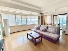 市中心 得润居电梯10楼带车库 拎包入住 3居室 支持贷款