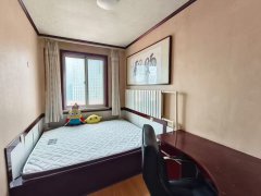 得润居电梯房10楼125平三室20平车库49.8万