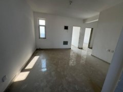 高阳小区电梯11楼中间户81平两室毛坯G