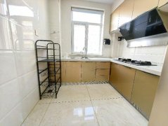 CF三环嘉苑精装修三楼123平带车库楼房出售