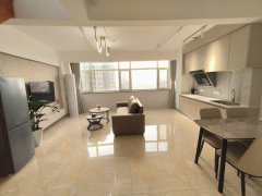 市府风尚国际写字楼电梯110平复式精装家具家电齐全拎包住出租