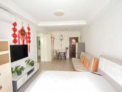 荣成自在香滨10楼60.83平，精装电梯一室