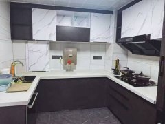 石核馨园电梯4楼145平三室两卫豪装带家具家电诚心出售