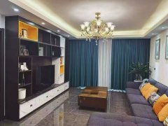 石核馨园电梯4楼145平三室两卫豪装带家具家电诚心出售