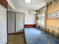 成山御苑宋家小区4楼115平三室两卫精装全明