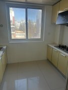 出租成山奥苑，二楼，116平，精装，带车库，1500