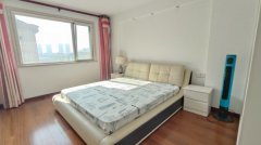 CF成山御苑精装修多层四楼共五楼141平三室