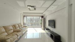 CF成山御苑精装修多层四楼共五楼141平三室