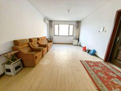 CF华悦新城北区一楼87平带地下室简装修32.8万