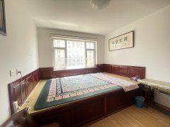 CF三环西区B区二楼124平带地下室三室南厅精装修