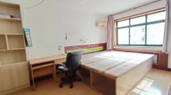 CF得润东区多层三楼106平带地下室三室简装修仅售36万