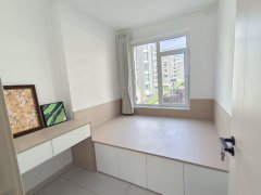 三环嘉苑2楼 精装地暖 客厅带大窗 3居室带地下室 可贷款