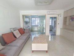 海山逸品华庭1楼 采光很好 精装2居室 拎包入住 全款过户