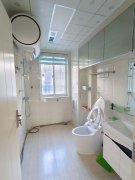 海山逸品华庭1楼 采光很好 精装2居室 拎包入住 全款过户