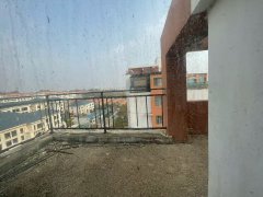 成山锦苑10层电梯洋房10楼带上跃楼下130平楼上50多平赠