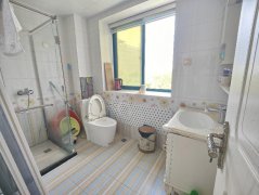 三环德盛嘉苑5楼带阁楼四室两卫精装地暖