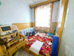 荣成徐家城西山庄3楼64平三室简装带地下室