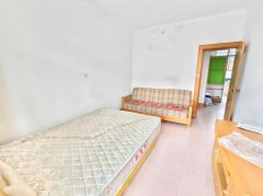 实验二中二小对面杏林西区平地一楼带院 两室一厅配套齐全 拎包