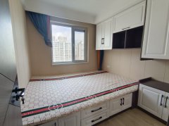 振华对面 丰泽园电梯14楼 精装带全套家具家电 支持贷款