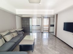 振华对面 丰泽园电梯14楼 精装带全套家具家电 支持贷款