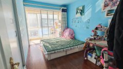 成山奥苑三楼80平两室精装带地下室拎包入住41.8万诚心出售