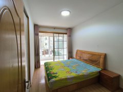 东上雅郡一楼85平两室精装带家具家电拎包入住吉屋出租