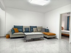 华悦新城4楼96平45.8万精装修未住过