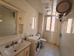 捡漏！世纪小学西倾城苑小区3楼125平69.8万带车库