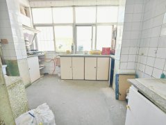 CF国泰小区二楼72平四室一厅23.8万