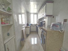 CF悦海苑小区市府附近电梯8楼122平送车位精装修