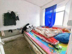 青山后张家村 3间民房 带院 门口可种菜 仅8.4万