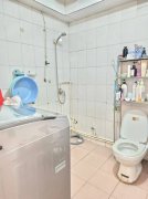 青阳西区好位置半框架楼1楼 98平三室一厅精装修带地下室