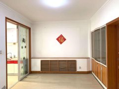 CF怡心苑小区一楼130.25平三室二厅简装修49.8万出售