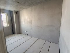 可做婚房金悦华府电梯6楼 复式 4室2厅2卫带车位 可贷款