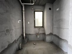 亏大夲！捡漏价28.8! 金海湾电梯2楼78平 毛坯 证全