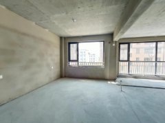 CF成山御苑多层电梯洋房共五层的三楼154平三室毛坯房