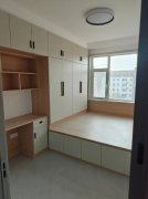 荣盛小区商品房南排3楼 101平三室两厅精装修未住 可做婚房